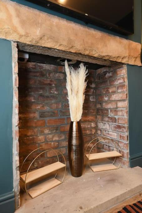 Cottage Style 3 Bedroom House - Close To City Centre & The Peaks Chesterfield Eksteriør billede