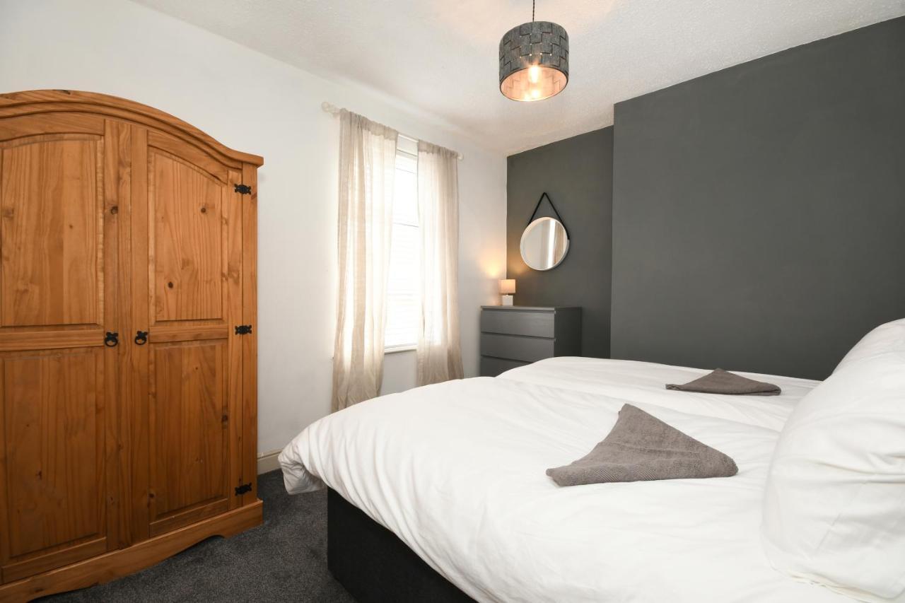 Cottage Style 3 Bedroom House - Close To City Centre & The Peaks Chesterfield Eksteriør billede